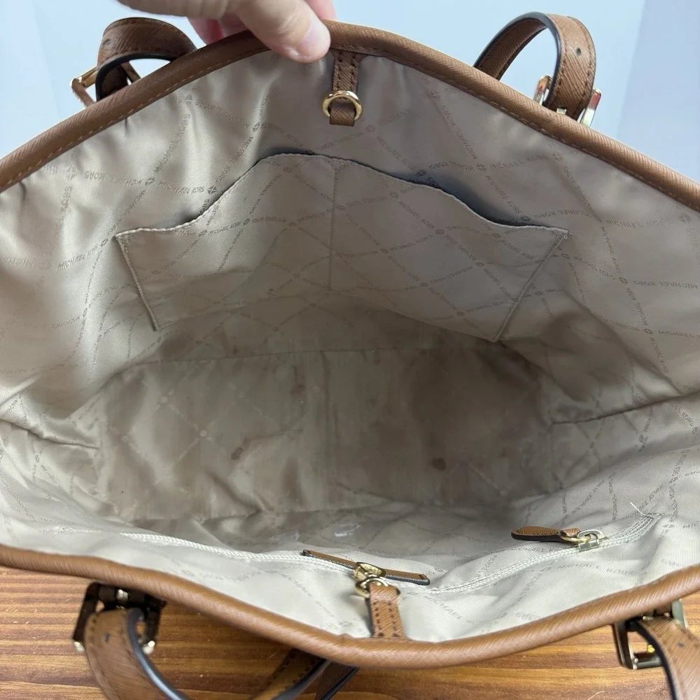Michael‎ Kors Jet Set Medium Tote Saffiano Leather Lobster Clasp Luggage Brown